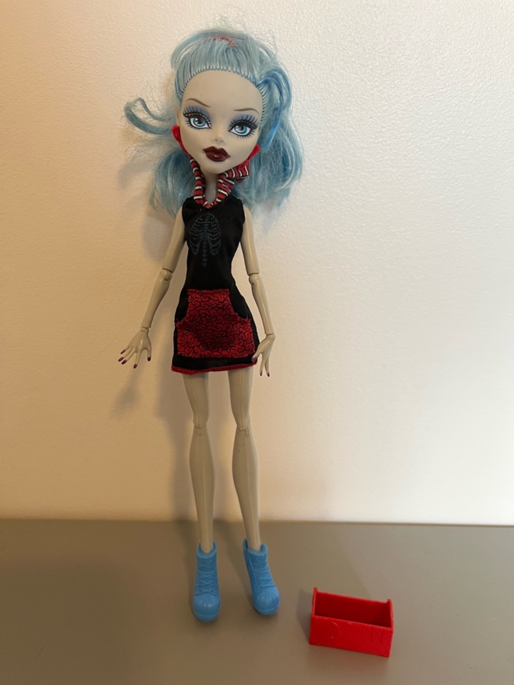 Ghoulia Yelps Scaris Monster High Doll